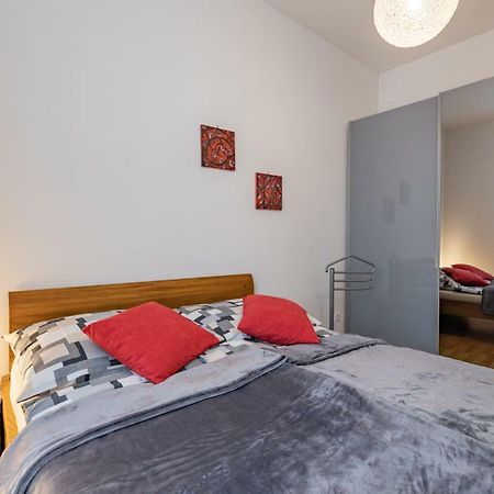 Modern Vienna Apartment Bagian luar foto