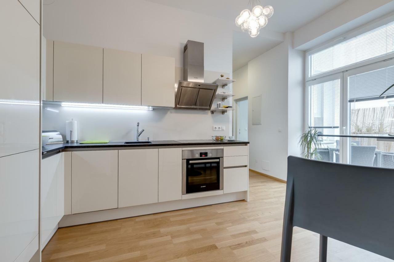Modern Vienna Apartment Bagian luar foto
