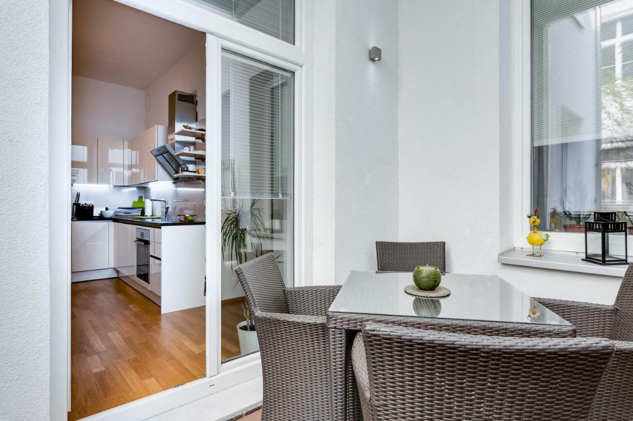 Modern Vienna Apartment Bagian luar foto